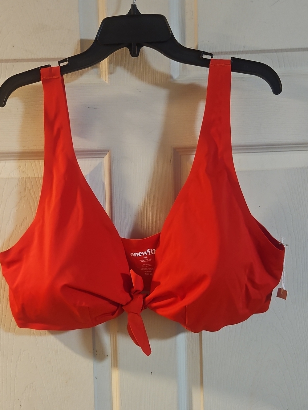 ONEWITH WESTERLY TIE FRONT BIKINI TOP: RED: NEW WITH TAGS: SIZE 4X